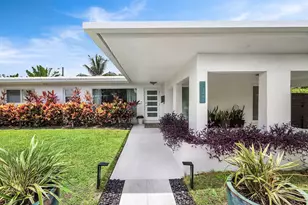 3481 NE 18th Ave, Oakland Park, FL 33306 - Photo 3