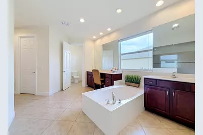 728 Fortunella Circle SW, Vero Beach, FL 32968 - Photo 13