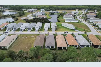 176 SE Via Sangro, Port Saint Lucie, FL 34952 - Photo 3
