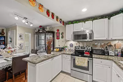 526 Shady Pine Way #D2, Greenacres, FL 33415 - Photo 9