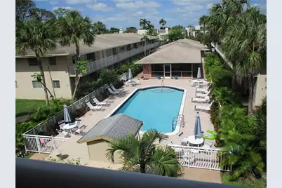 5800 Margate Boulevard #132-1, Margate, FL 33063 - Photo 13