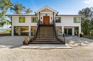 90 NW Alice St, Jensen Beach, FL 34957 - Photo 5