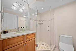 911 Ocean Dr, North Palm Beach, FL 33408 - Photo 19