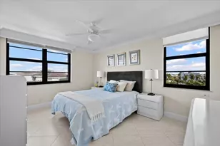 911 Ocean Dr, North Palm Beach, FL 33408 - Photo 17