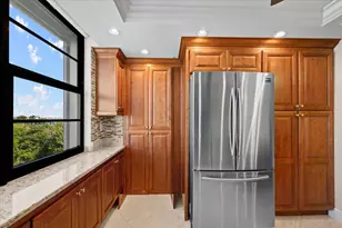 911 Ocean Dr, North Palm Beach, FL 33408 - Photo 9