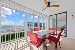 911 Ocean Dr, North Palm Beach, FL 33408 - Photo 3