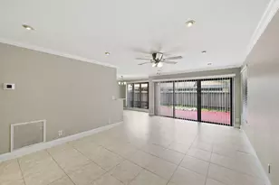 8741 Cleary Blvd, Plantation, FL 33324 - Photo 11