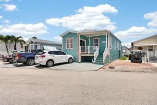946 Nettles Blvd, Jensen Beach, FL 34957 - Photo 3