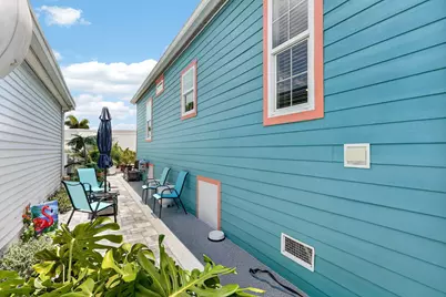 946 Nettles Boulevard, Jensen Beach, FL 34957 - Photo 11