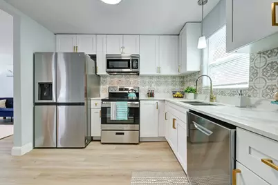 305 N 13th Street, Fort Pierce, FL 34950 - Photo 5