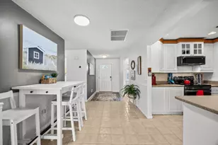 1004 NW 16th Pl, Stuart, FL 34994 - Photo 7