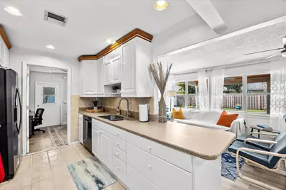 1004 NW 16th Place, Stuart, FL 34994 - Photo 9