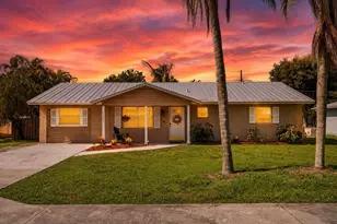 1004 NW 16th Pl, Stuart, FL 34994 - Photo 1
