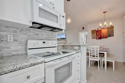 935 SE 9th Avenue #16, Pompano Beach, FL 33060 - Photo 13