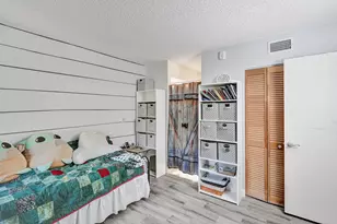 5201 W Club Cir, Boca Raton, FL 33431 - Photo 3