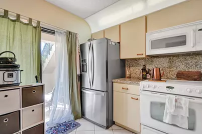 5201 W Club Circle #103, Boca Raton, FL 33431 - Photo 7