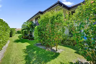 5201 W Club Cir, Boca Raton, FL 33431 - Photo 31