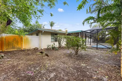 201 W Riverside Drive, Jupiter, FL 33469 - Photo 17