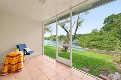10432 Lake Vista Circle, Boca Raton, FL 33498 - Photo 11