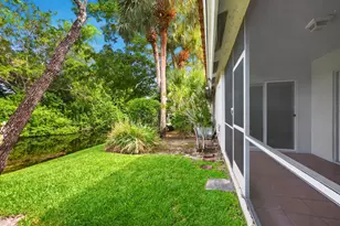 10432 Lake Vista Cir, Boca Raton, FL 33498 - Photo 13