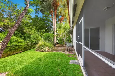 10432 Lake Vista Circle, Boca Raton, FL 33498 - Photo 13