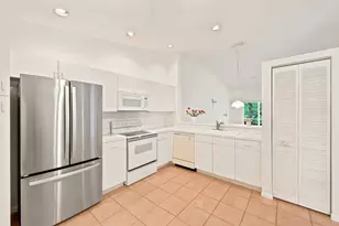 10432 Lake Vista Cir, Boca Raton, FL 33498 - Photo 19