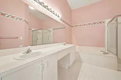10432 Lake Vista Circle, Boca Raton, FL 33498 - Photo 27