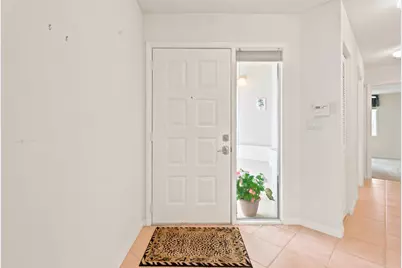 10432 Lake Vista Circle, Boca Raton, FL 33498 - Photo 7