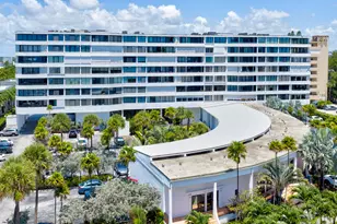 3589 S Ocean Blvd, South Palm Beach, FL 33480 - Photo 11