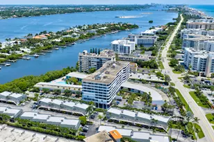 3589 S Ocean Blvd, South Palm Beach, FL 33480 - Photo 27