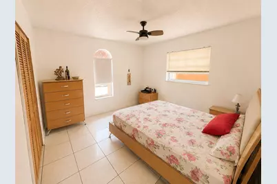 4210 W 10th Court, Hialeah, FL 33012 - Photo 5