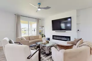 1992 NW Cataluna Cir, Port Saint Lucie, FL 34986 - Photo 11