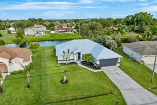 2367 SE Rock Springs Dr, Port Saint Lucie, FL 34952 - Photo 7