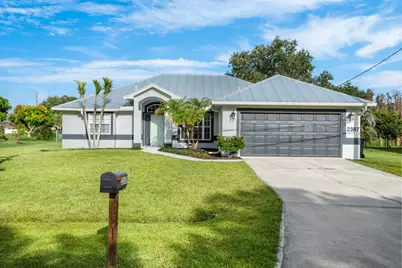 2367 SE Rock Springs Drive, Port Saint Lucie, FL 34952 - Photo 5