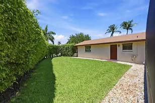 21540 Kapok Cir, Boca Raton, FL 33433 - Photo 25