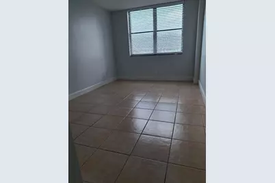 105 Lake Emerald Drive #406, Oakland Park, FL 33309 - Photo 13