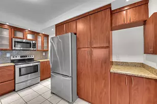 3800 Galt Ocean Dr, Fort Lauderdale, FL 33308 - Photo 9