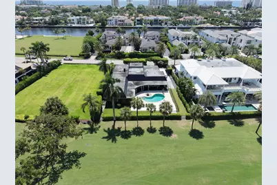 1877 Royal Palm Way, Boca Raton, FL 33432 - Photo 3