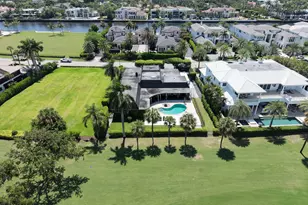 1877 Royal Palm Way, Boca Raton, FL 33432 - Photo 3