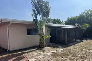 420 NE 24th St, Boca Raton, FL 33431 - Photo 5