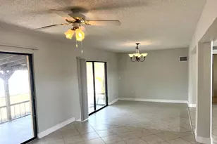 420 NE 24th St, Boca Raton, FL 33431 - Photo 13