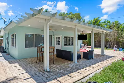 520 SE Dolphin Drive, Stuart, FL 34996 - Photo 25