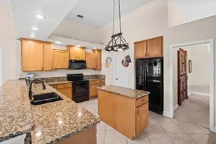 301 SW Buzby Ct, Port Saint Lucie, FL 34953 - Photo 7