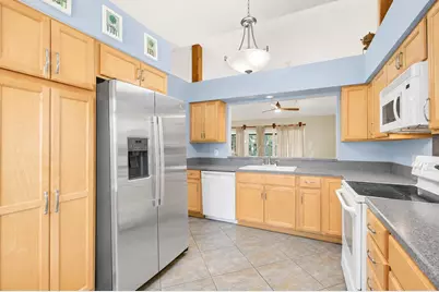2400 SW 19th Avenue, Boynton Beach, FL 33426 - Photo 15