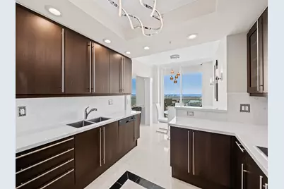 411 N New River Drive E #3402, Fort Lauderdale, FL 33301 - Photo 7