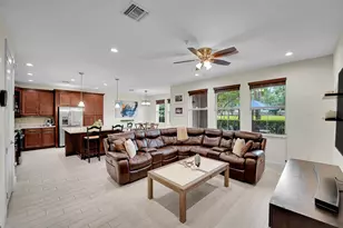 3162 NW 124th Way, Sunrise, FL 33323 - Photo 3