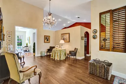 2760 Tecumseh Drive, West Palm Beach, FL 33409 - Photo 13