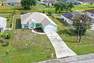 522 SW McComb Ave, Port Saint Lucie, FL 34953 - Photo 5