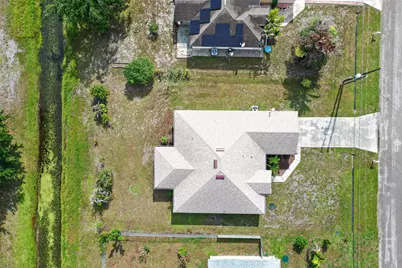 522 SW McComb Avenue, Port Saint Lucie, FL 34953 - Photo 5