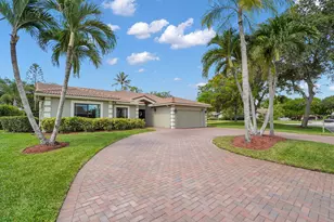 8670 NW 56th St, Coral Springs, FL 33067 - Photo 11